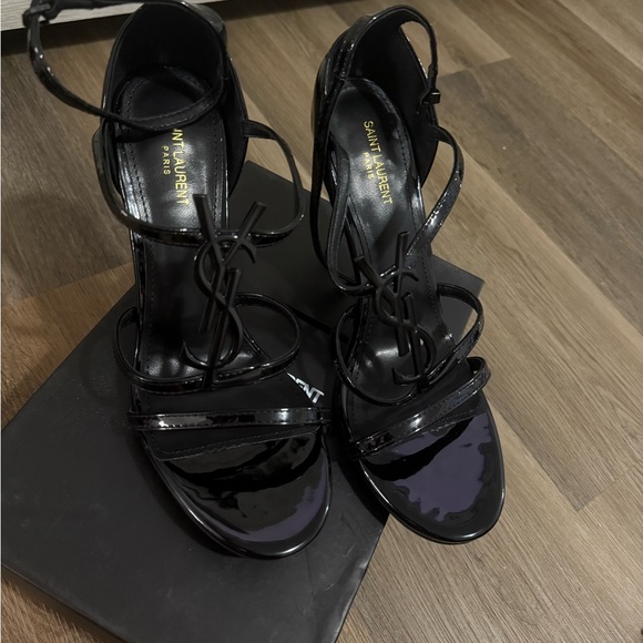 YSL Cassandra heels - Picture 1 of 3